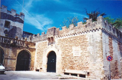 Depressa - piazza Castello - Prospetto frontale del Castello dei Winspeare Depressa - piazza Castello - Prospetto frontale del Castello dei Winspeare